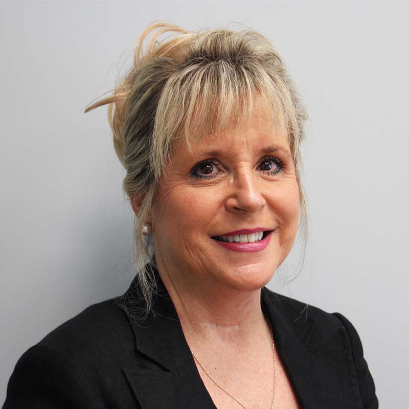 Agent Shawne Gilbert-Linnington