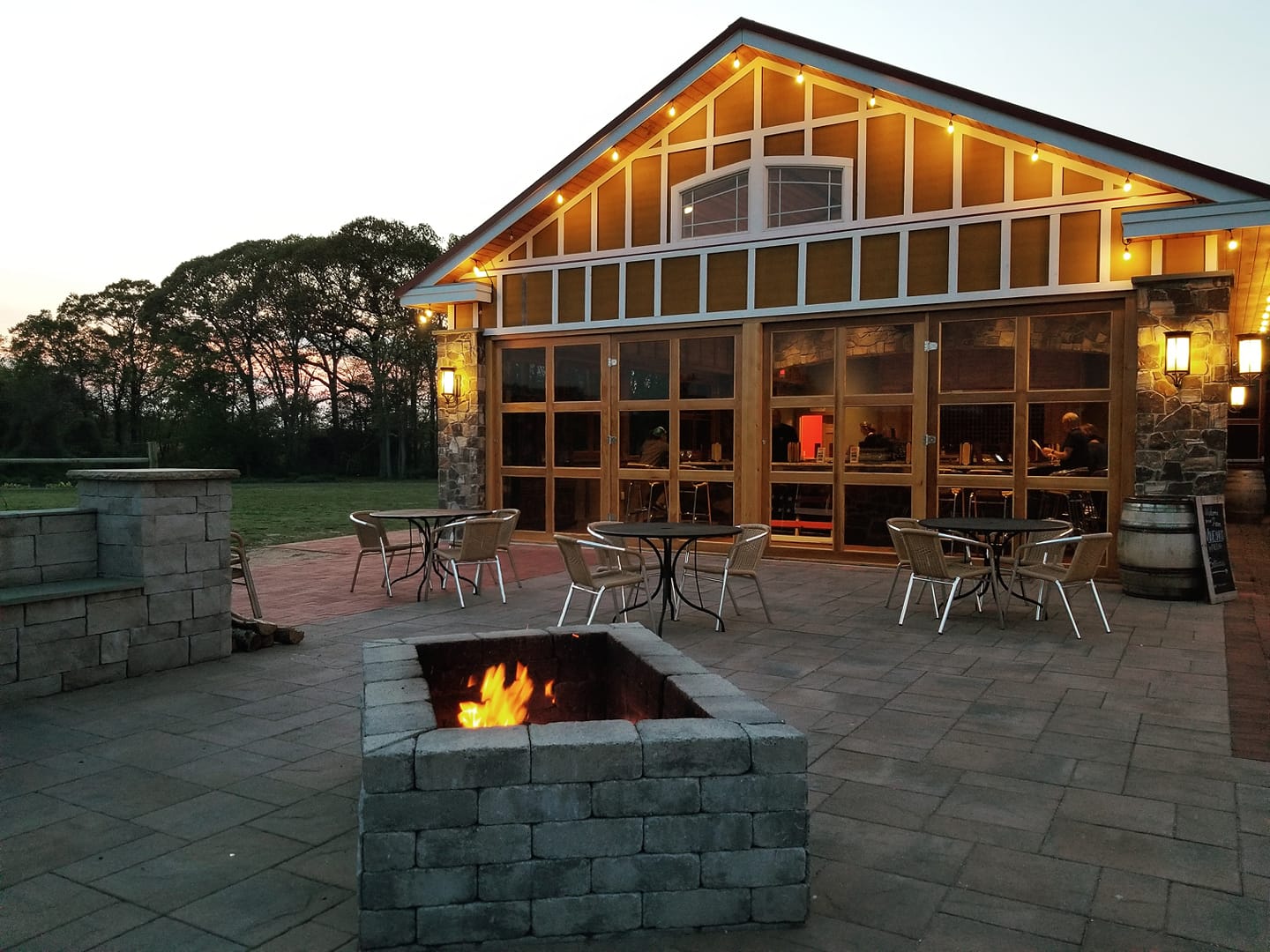 Things To Do Willow Creek Winery