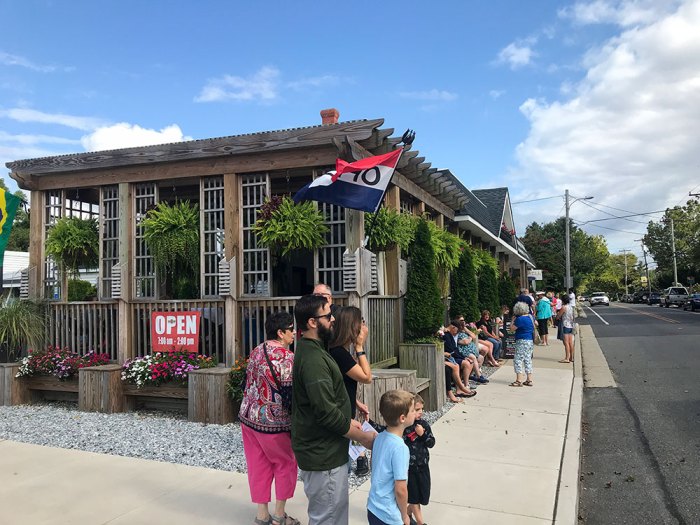 Things To Do Dock Mikes Pancake House